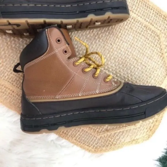 Nike ACG Woodside Duck Boots 6Y