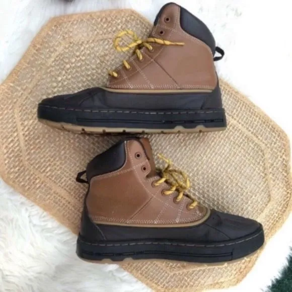 Nike ACG Woodside Duck Boots 6Y