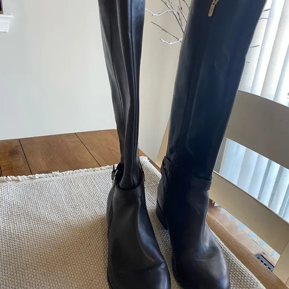 Nine West Giani3 Dark Brown Faux Leather Riding Boots Buckle Detail Sz 9M