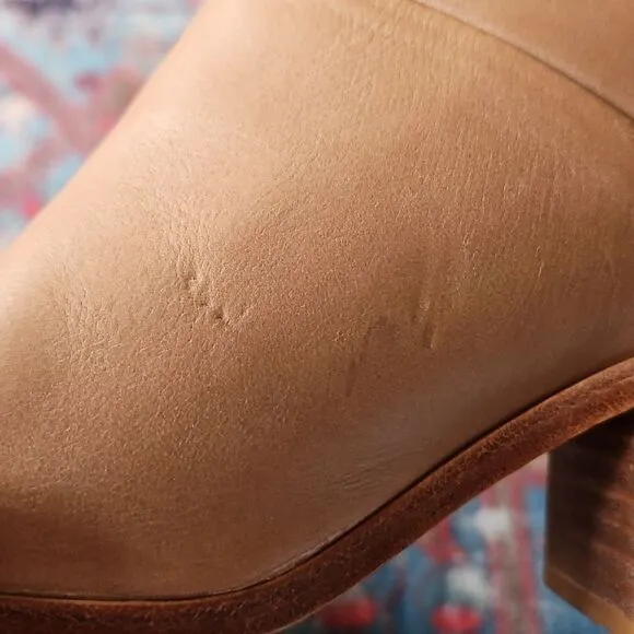 Nisolo Dari Boot in Almond, sz 5.5/6*