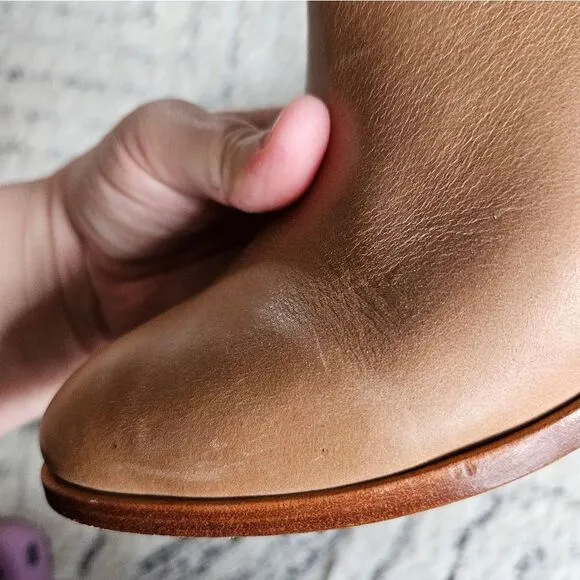 Nisolo Dari Boot in Almond, sz 5.5/6*