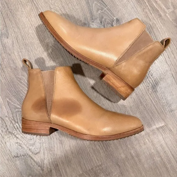 NISOLO Eva Everyday Chelsea Boot In Almond Tan Brown Leather Size 7.5