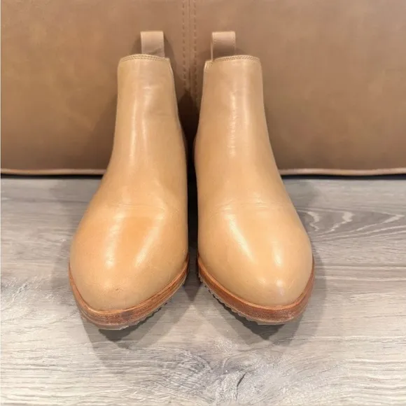 NISOLO Eva Everyday Chelsea Boot In Almond Tan Brown Leather Size 7.5