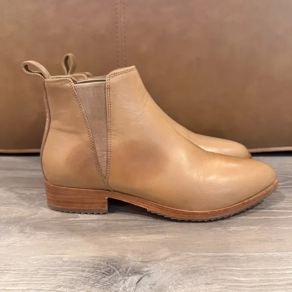 NISOLO Eva Everyday Chelsea Boot In Almond Tan Brown Leather Size 7.5