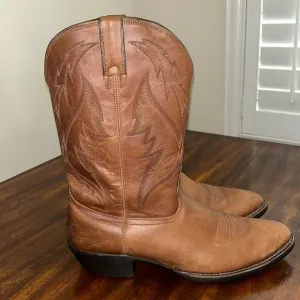NOCONA WESTERN BOOTS..