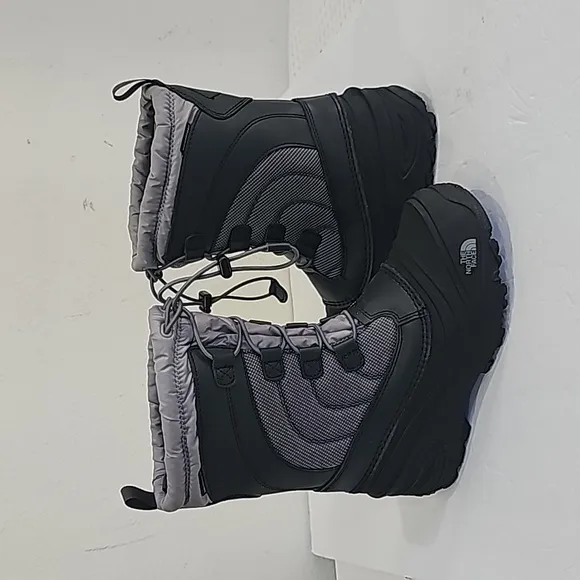 North Face Alpenglow IV Snow Boots Youth Size 4 NWT