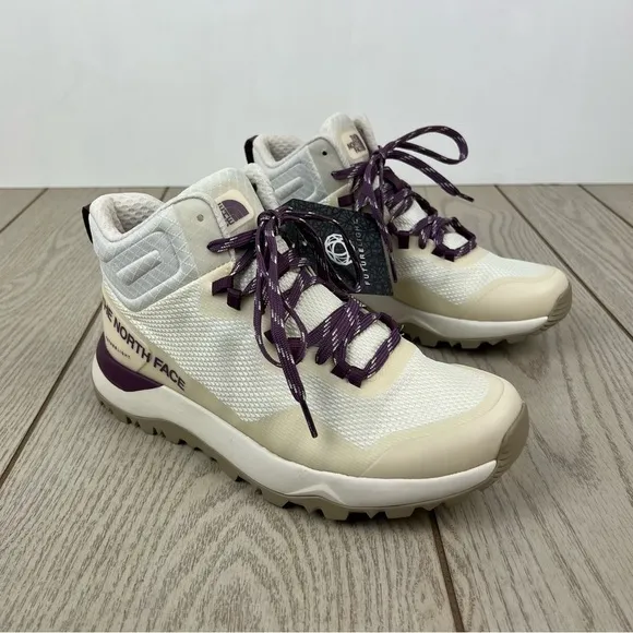 North Face Women Activist Mid FUTURELIGHT Boots US8 Gardenia White Pikes Purple