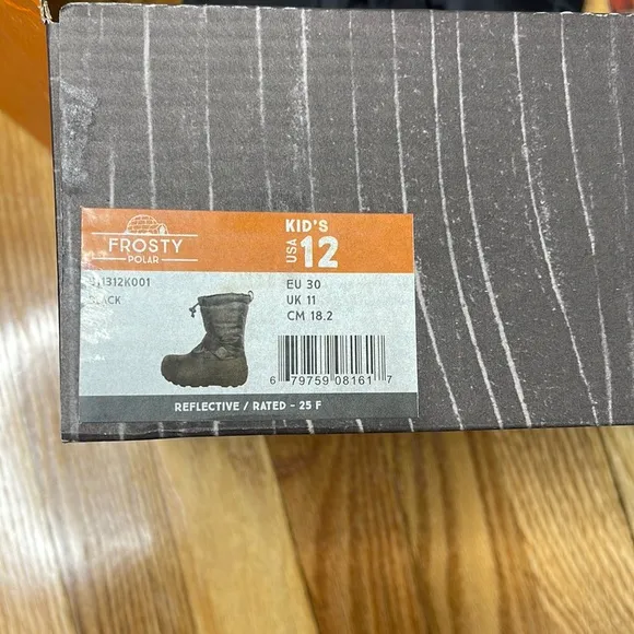 Northside Unisex Insulated Waterproof Black Snow Boots | 12. NWT