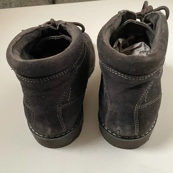 Nunn bush suede chukka boots