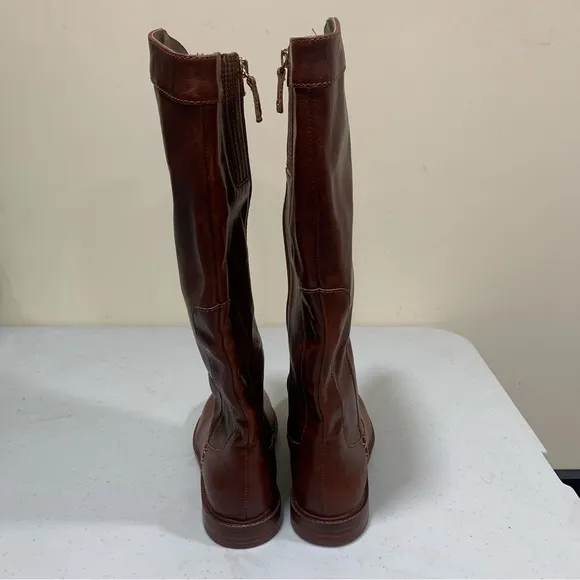 NWOB Kelsi Dagger Brooklyn Later Women's size 6 brown leather ridding boots 2706