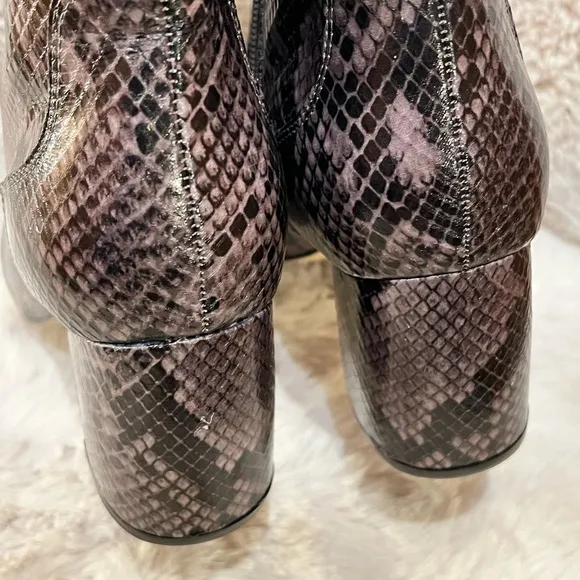NWOB Marc Fischer Retie 2 Animal Print Zip-up Boots 7.5 M