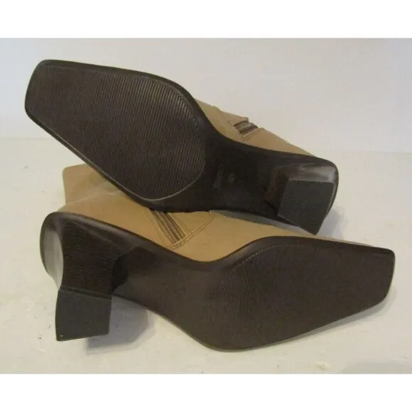 NWOB New York Transit Western Boots Tan Suede Ankle Chunky Heel Size 9M