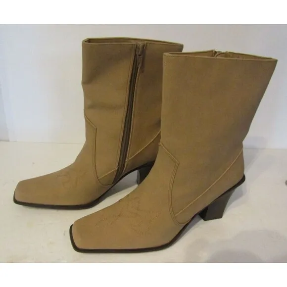 NWOB New York Transit Western Boots Tan Suede Ankle Chunky Heel Size 9M
