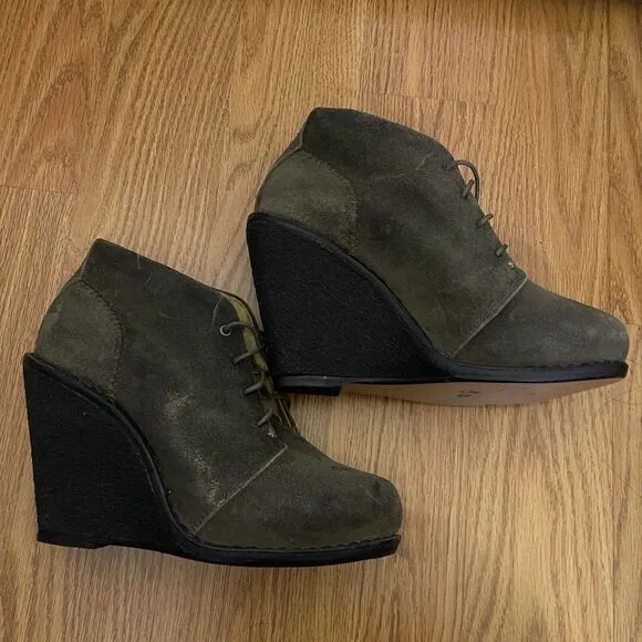 NWOB Rag &amp; Bone Odval lace up green suede wedge ankle boots size 38 US 8