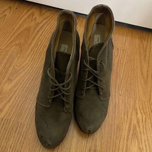 NWOB Rag &amp; Bone Odval lace up green suede wedge ankle boots size 38 US 8