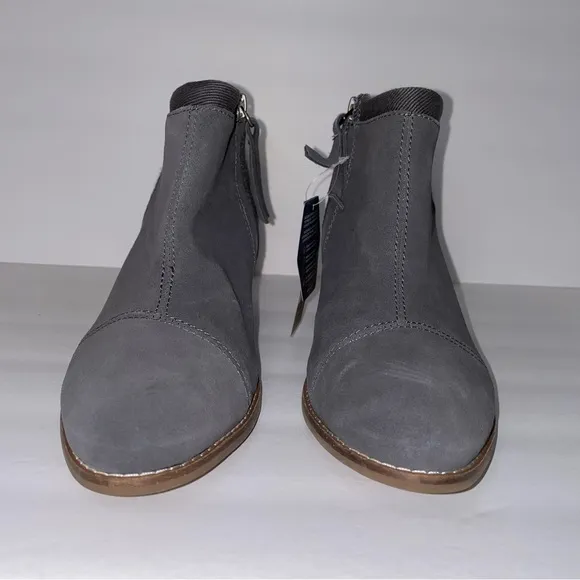 NWOB Toms Loren Boot