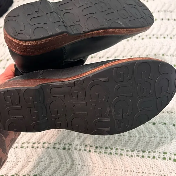 NWOB UGG Dunwich riding boots