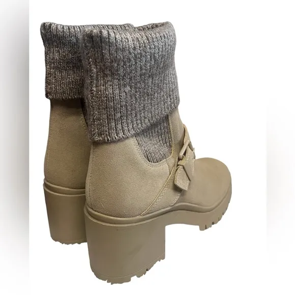 NWOT Blondo Waterproof Beige Platform Sock Boots 8.5