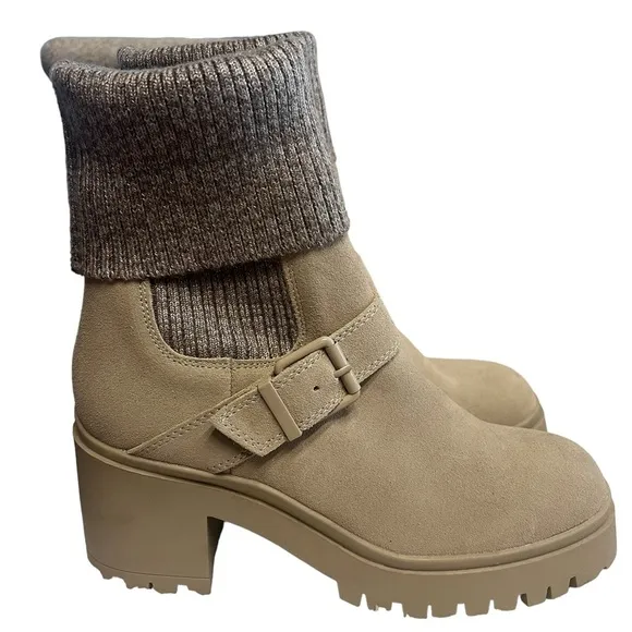 NWOT Blondo Waterproof Beige Platform Sock Boots 8.5
