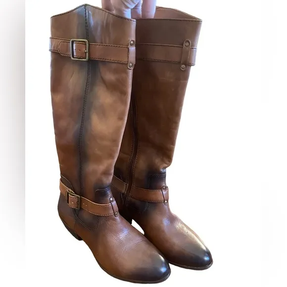 NWOT Gianni Bini tall riding boots, size 9.5