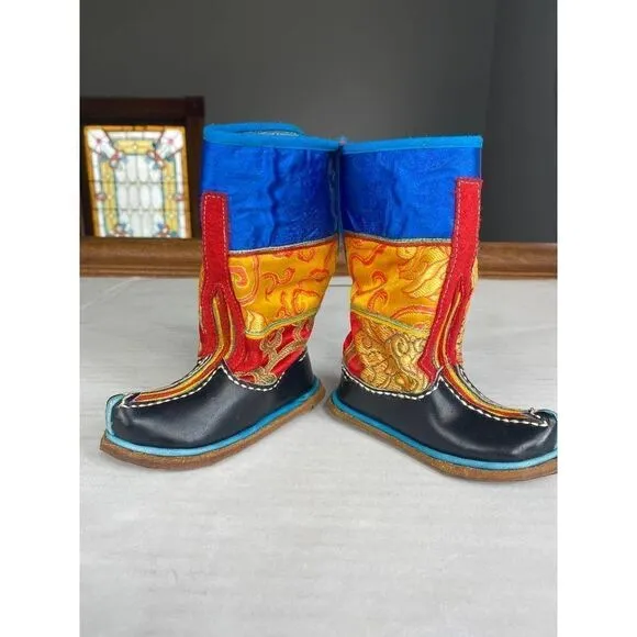 NWOT Handmade Colorful Mongolian Boots - Kids (Approx. Size 4 -see measurements)
