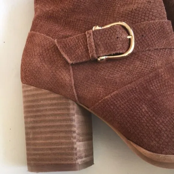NWOT Isola Leather Boots