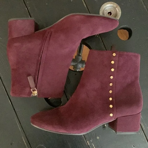 NWOT LAUREN RALPH LAUREN Women’s Wharton Suede Studded Ankle Boots