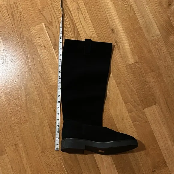 NWOT Stuart Weitzman Henley Suede Knee High Boots