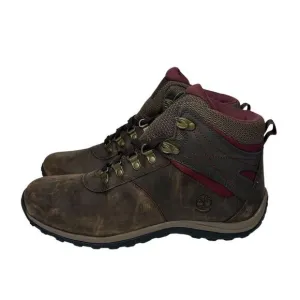 NWOT Timberland NORWOOD HIKING BOOTS -WOMEN'S 11 9505A