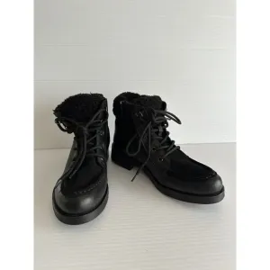 NWOT Women's GEOX Rawelle ABX Faux Shearling Waterproof Black Boots - Sz 36 5.5