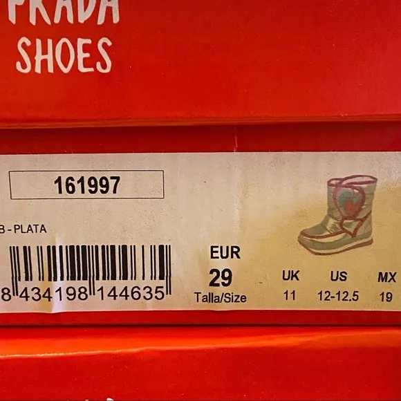 NWT. Agatha Ruiz De La Prada Kids Silver Winter/Snow Boots.  Different sizes.