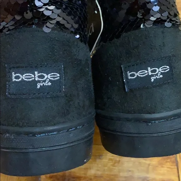NWT bebe girl micro suede  black boots size: 3