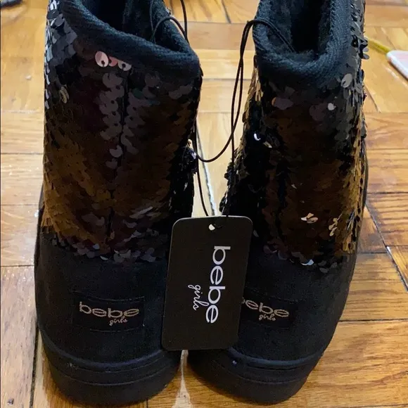 NWT bebe girl micro suede  black boots size: 3