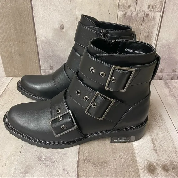 NWT Blondo Camila Leather Boots Size 8