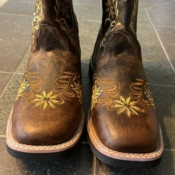 NWT Dan Post Youth Gardenia Honey Brown Leather Boots DPC3942 Size 4.5 D.