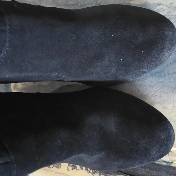 NWT, Elegant Black Knee-High Boots 7.5