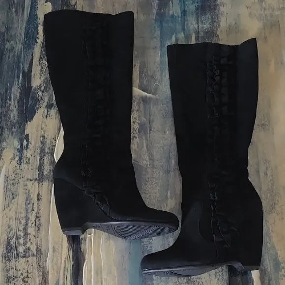 NWT, Elegant Black Knee-High Boots 7.5