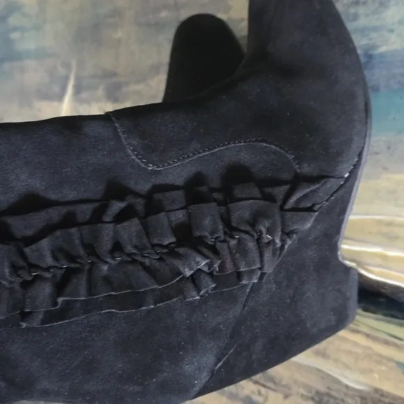 NWT, Elegant Black Knee-High Boots 7.5