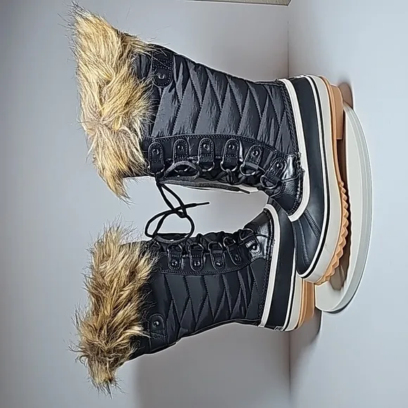 NWT Esprit Evelyn Snow Boots Calf Leather Faux Fur Water Resistant Thinsulate 8