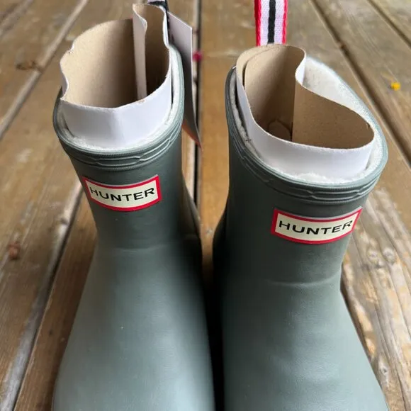 NWT Hunter Insulated Faux Shearling Lined Grey/Sage Rain Boots in Men's 10/EU 43