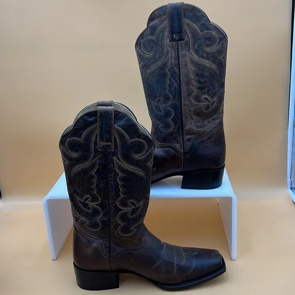 NWT J.B. Dillon Cowboy Boots Style: JBW2304 Size 10B