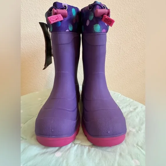 NWT Kamik Waterproof Boots size 1