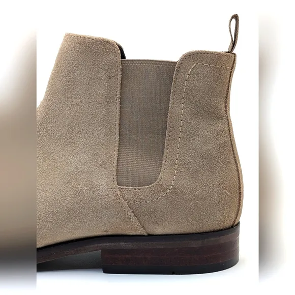NWT SectionX Paxson Sand Suede Leather Memory Foam Chelsea Boots Size 12M