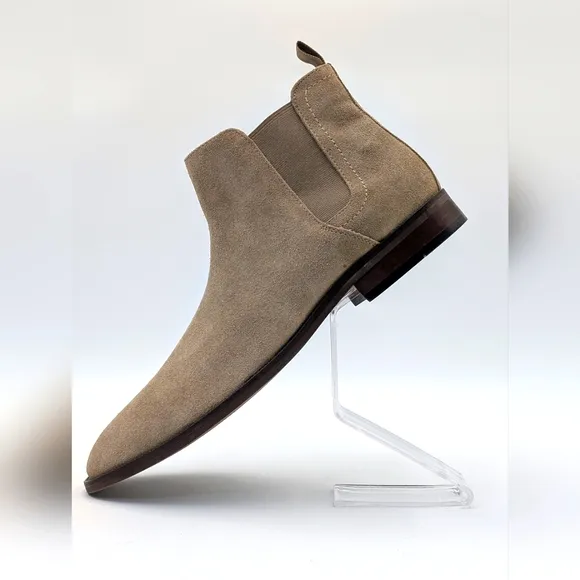 NWT SectionX Paxson Sand Suede Leather Memory Foam Chelsea Boots Size 12M