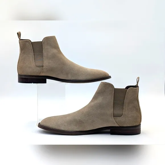 NWT SectionX Paxson Sand Suede Leather Memory Foam Chelsea Boots Size 12M