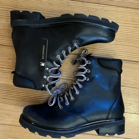 NWT SOREL Women’s Lenox Lace Up Waterproof Leather Combat Boots in Black Sz 12.
