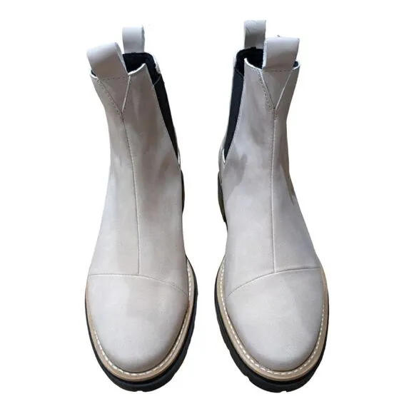 NWT Toms Women's Skylar Chelsea Boot Size 9.5