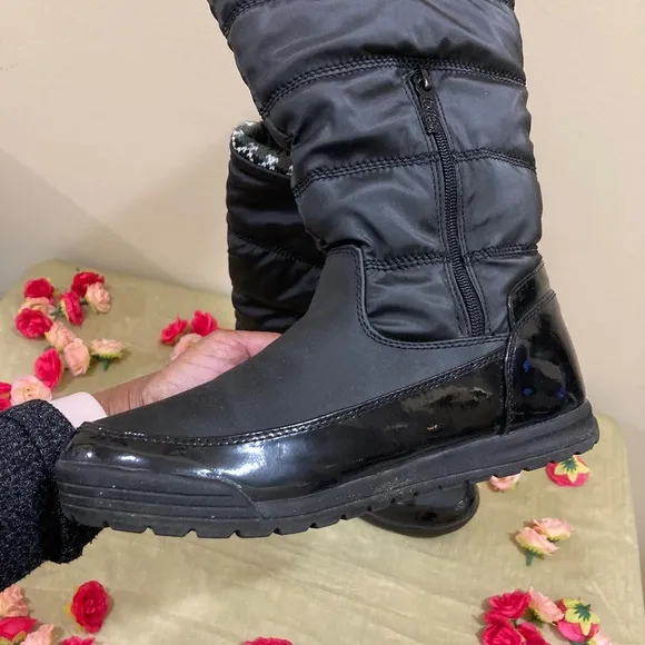NWT Totes Waterproof Black Boots &quot;Caroline 2&quot; 10M