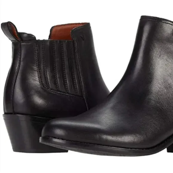 NWT Vionic Joy Bethany Waterproof Leather Boots 6 Black Booties Ankle Western