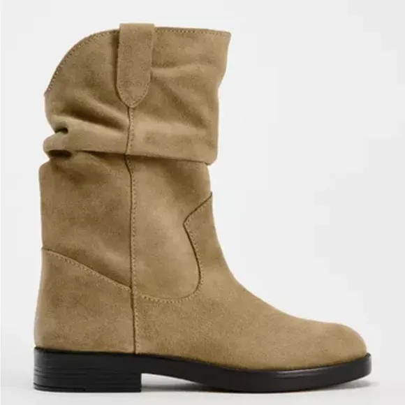 NWT Zara Tan Suede Slouch Boots